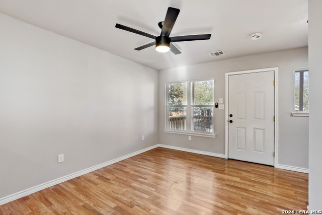 323 Moselle Property Photo 8