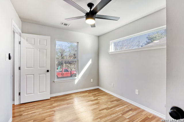 323 Moselle Property Photo 9