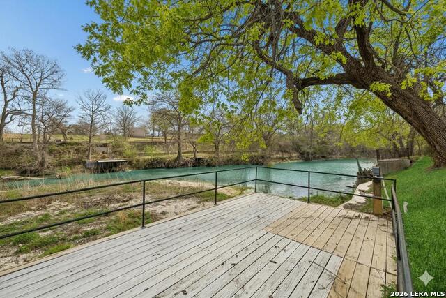 54 S Hampton Dr Property Photo 1