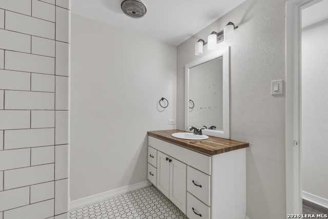 630 Rocklyn Property Photo 27
