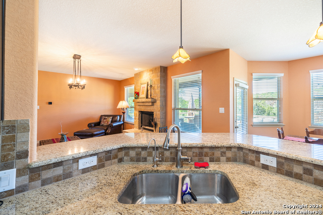 25719 Green River Drive Property Photo 16