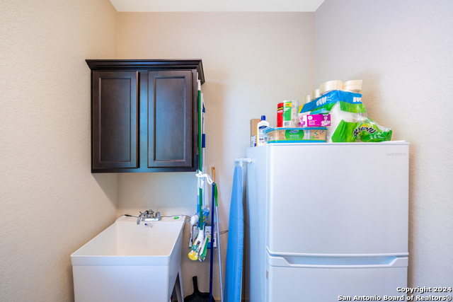 25719 Green River Drive Property Photo 20