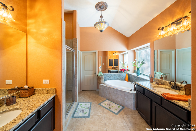 25719 Green River Drive Property Photo 31