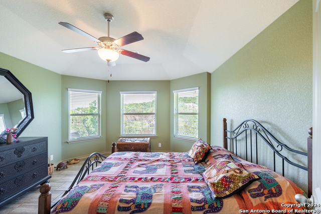 25719 Green River Drive Property Photo 40