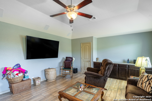 25719 Green River Drive Property Photo 44
