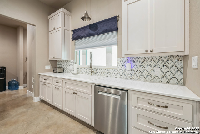 1062 Lariat Property Photo 13