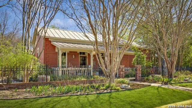 101 Landa Property Photo 3