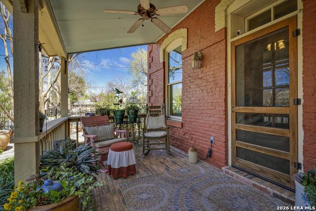 101 Landa Property Photo 9