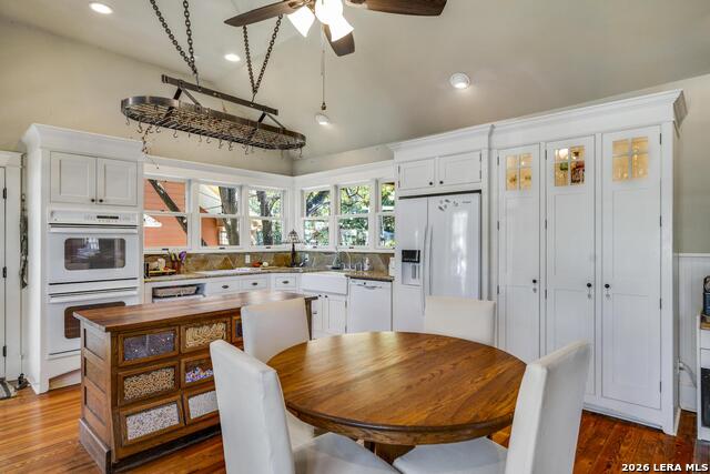 101 Landa Property Photo 14
