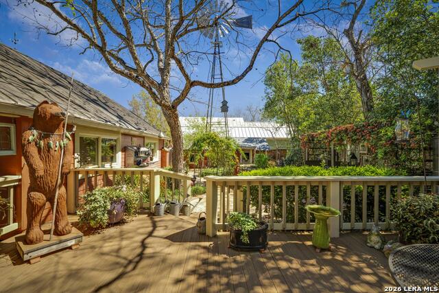 101 Landa Property Photo 30