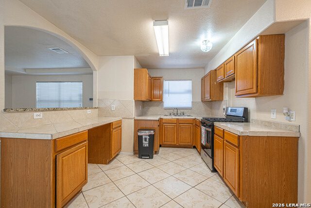 5630 Seacomber Property Photo 10