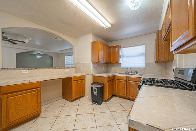 5630 Seacomber Property Photo 11