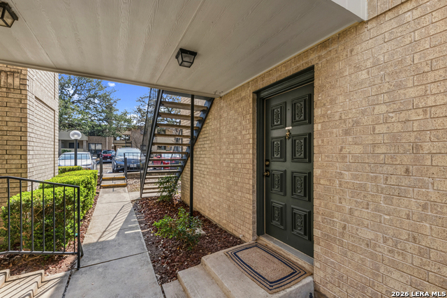 11843 Braesview Property Photo 1