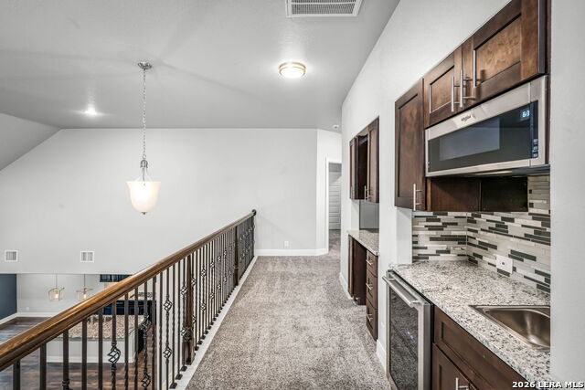 240 Bamberger Property Photo 15
