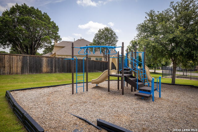 240 Bamberger Property Photo 25