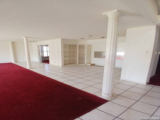 3919 Creek Spg Property Photo 4
