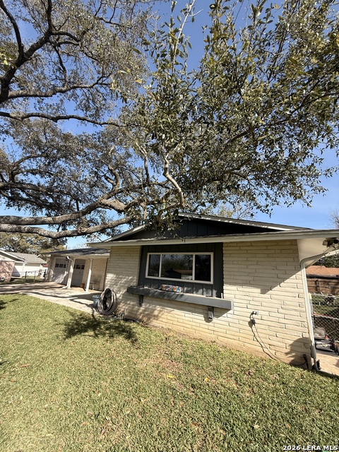 5411 Redding Property Photo 7