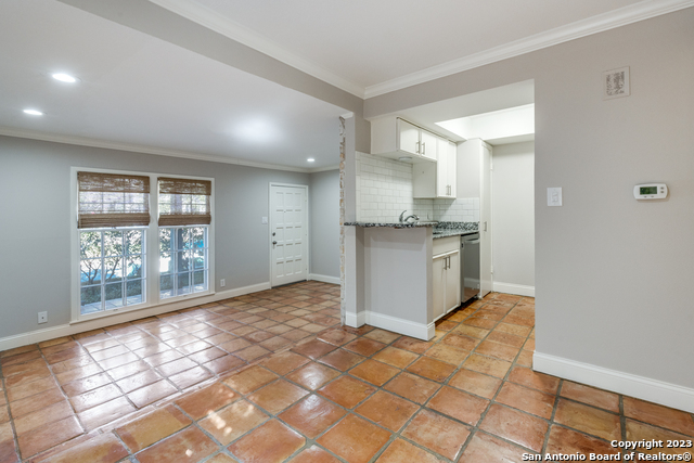 66 Brees Blvd Property Photo 2