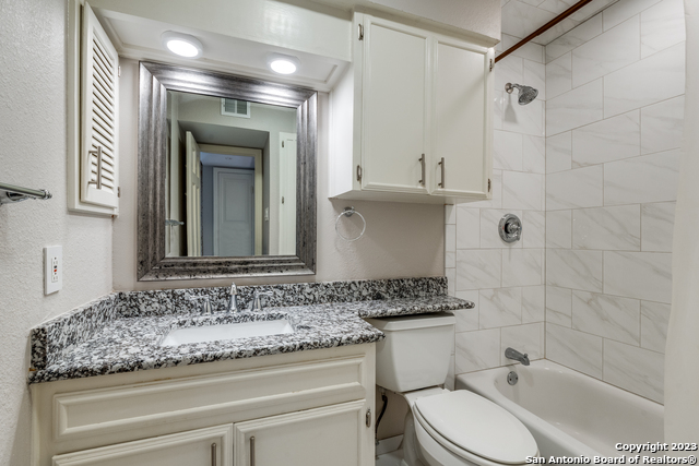 66 Brees Blvd Property Photo 8