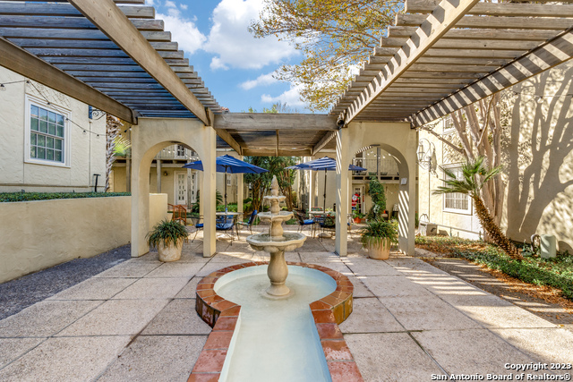 66 Brees Blvd Property Photo 10