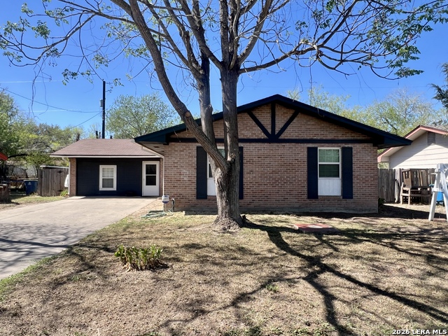 907 Big Bend Dr Property Photo 1