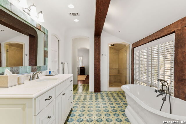 227 Devine Rd Property Photo 32