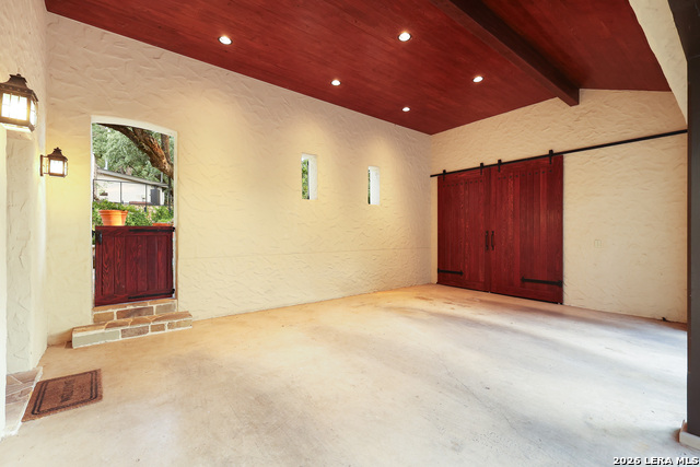 227 Devine Rd Property Photo 40