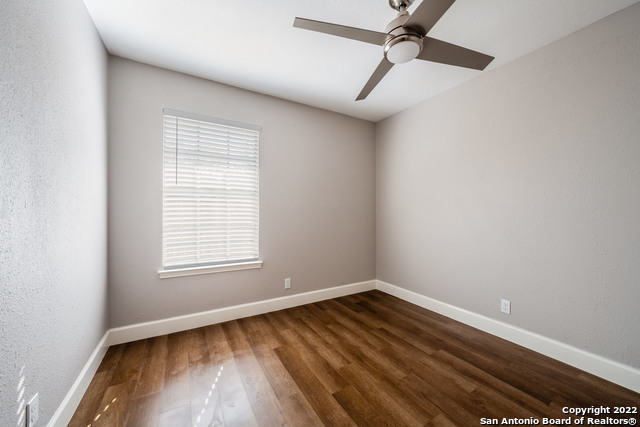 810 E Euclid Ave Property Photo 18