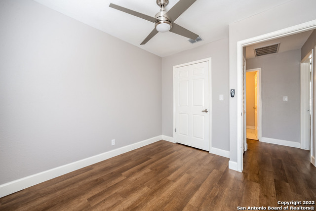 810 E Euclid Ave Property Photo 19