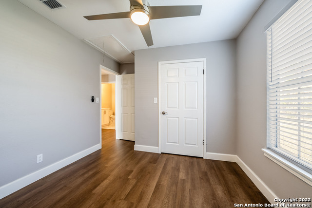 810 E Euclid Ave Property Photo 21