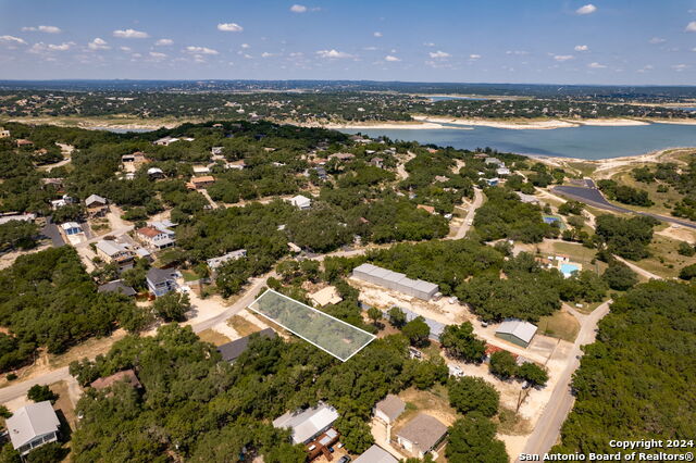 1381 Hillcrest Frst Property Photo 2