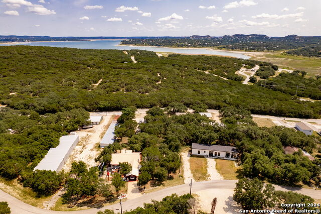 1381 Hillcrest Frst Property Photo 5