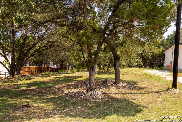 1381 Hillcrest Frst Property Photo 17