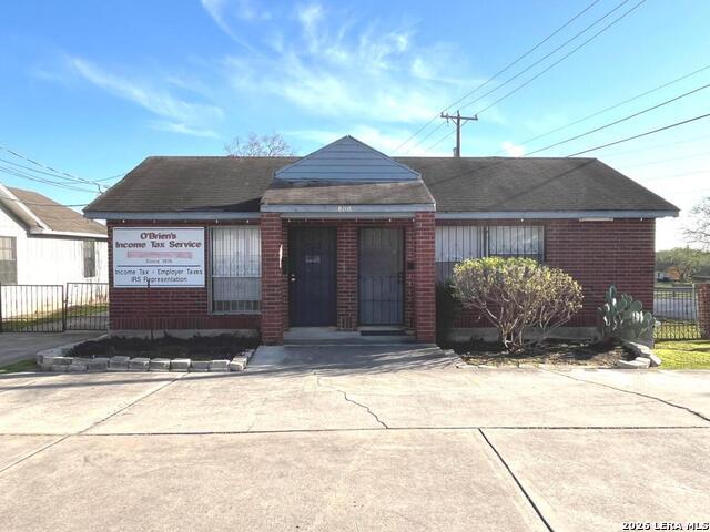 802 Monticello Ct Property Photo 10
