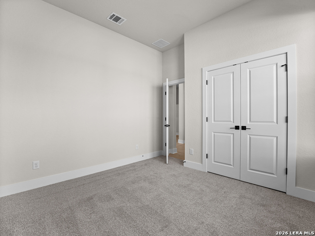 13526 Valjean Ave Property Photo 15