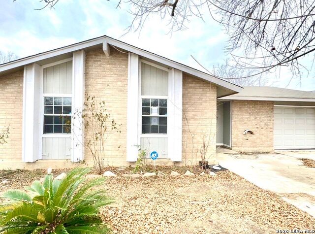 8947 Seacliff St. Property Photo 1