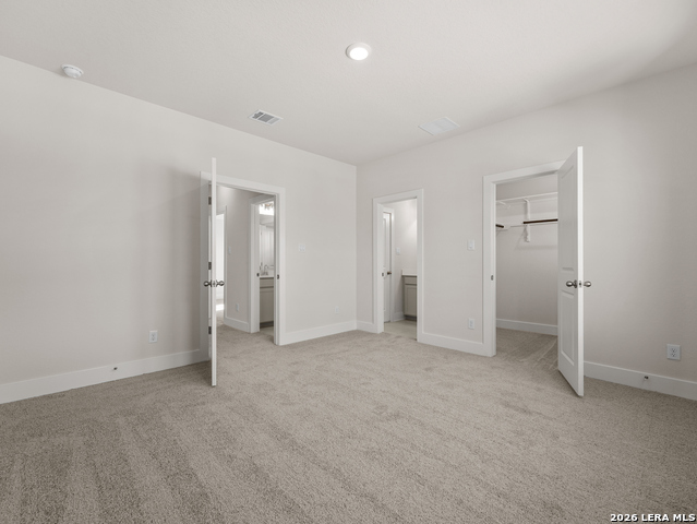 13534 Valjean Ave Property Photo 12