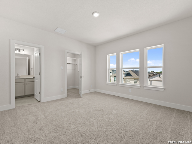 13534 Valjean Ave Property Photo 25