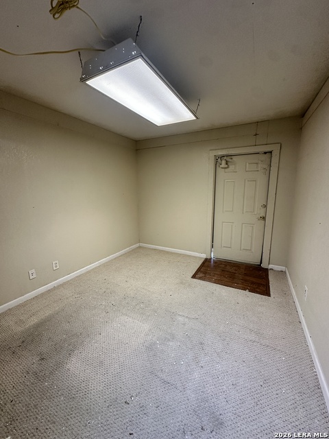 114 W Vestal Pl Property Photo 5