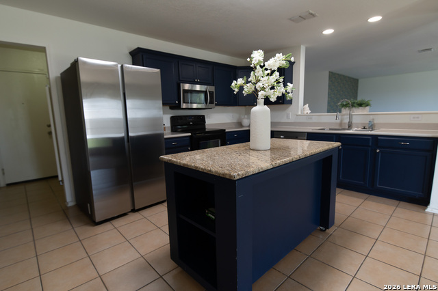 655 Northlake Property Photo 7