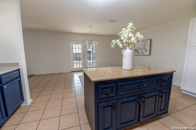 655 Northlake Property Photo 9