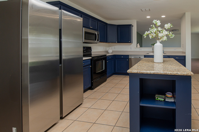 655 Northlake Property Photo 10