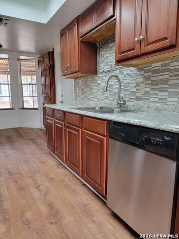 2115 Cedar Run Property Photo 6