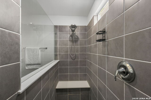 4703 Plaza Center Property Photo 16