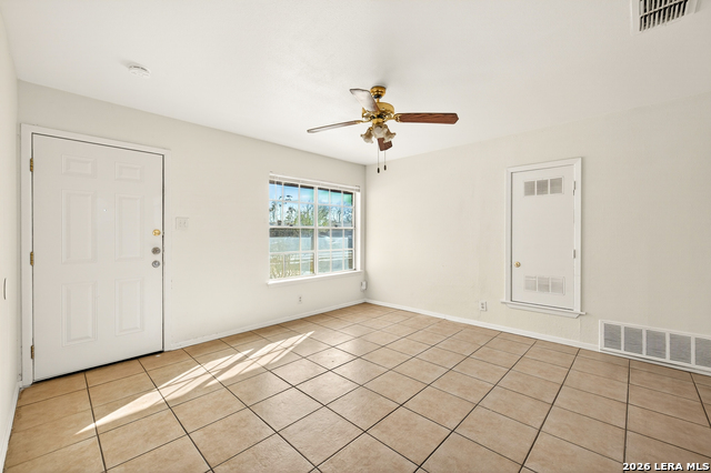5823 Castle Brook Property Photo 8