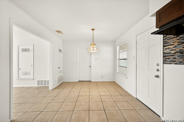 5823 Castle Brook Property Photo 11