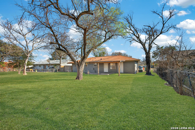 5823 Castle Brook Property Photo 37