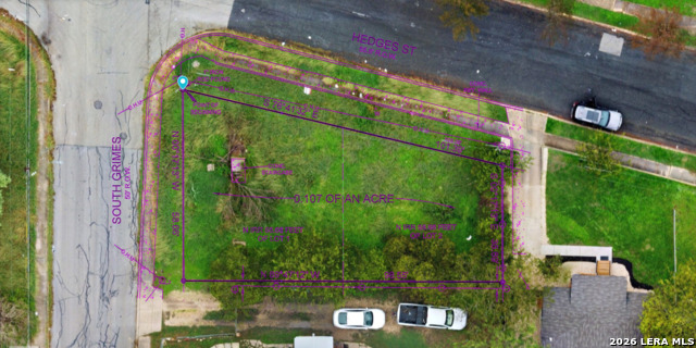 504 S Grimes Property Photo 5