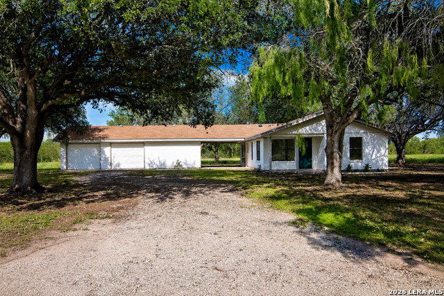 202 Ranch Rd Property Photo 1