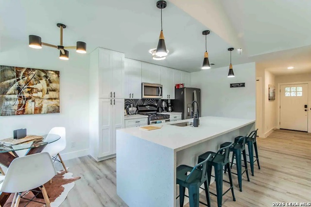 7500 Rio Property Photo 3